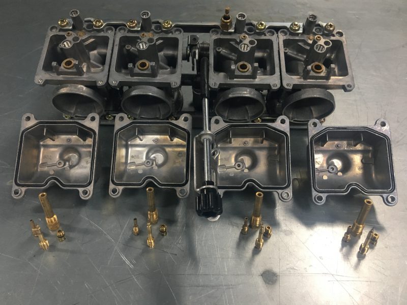 Ultrasoon reiniging van carburateurs – Wiefferink Motorsport B.V.